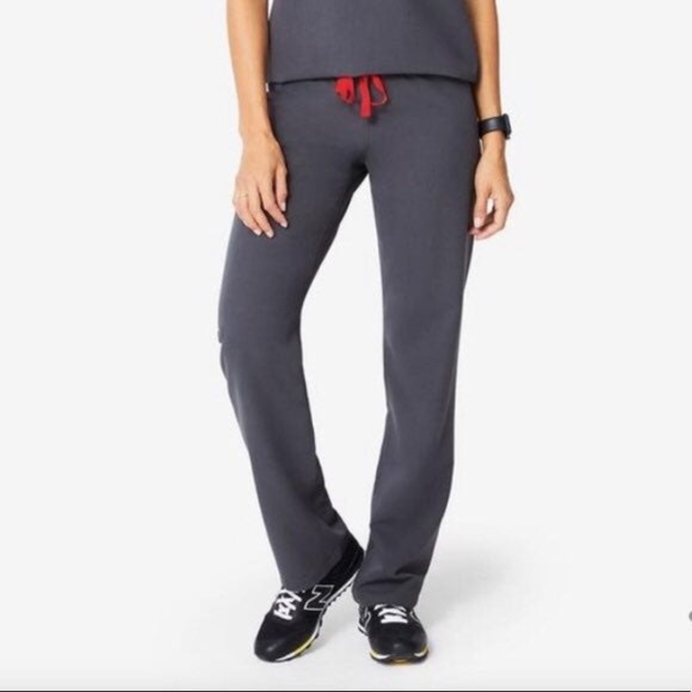 FIGS: LIMITED EDITION CHARCOAL KADE/CARGO SCRUBS